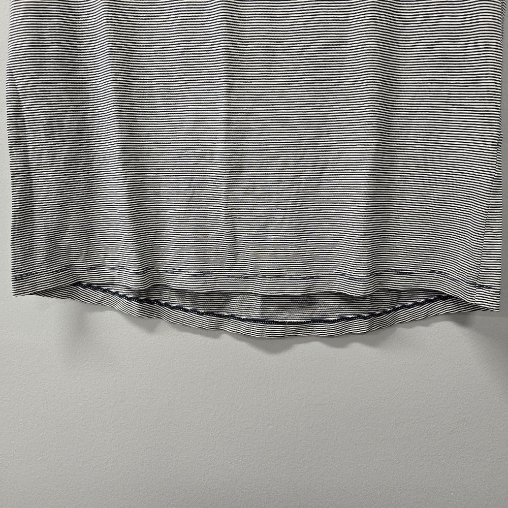 Lululemon 5 Year Basic Tee Delta Stripe Black White - Picture 5 of 6